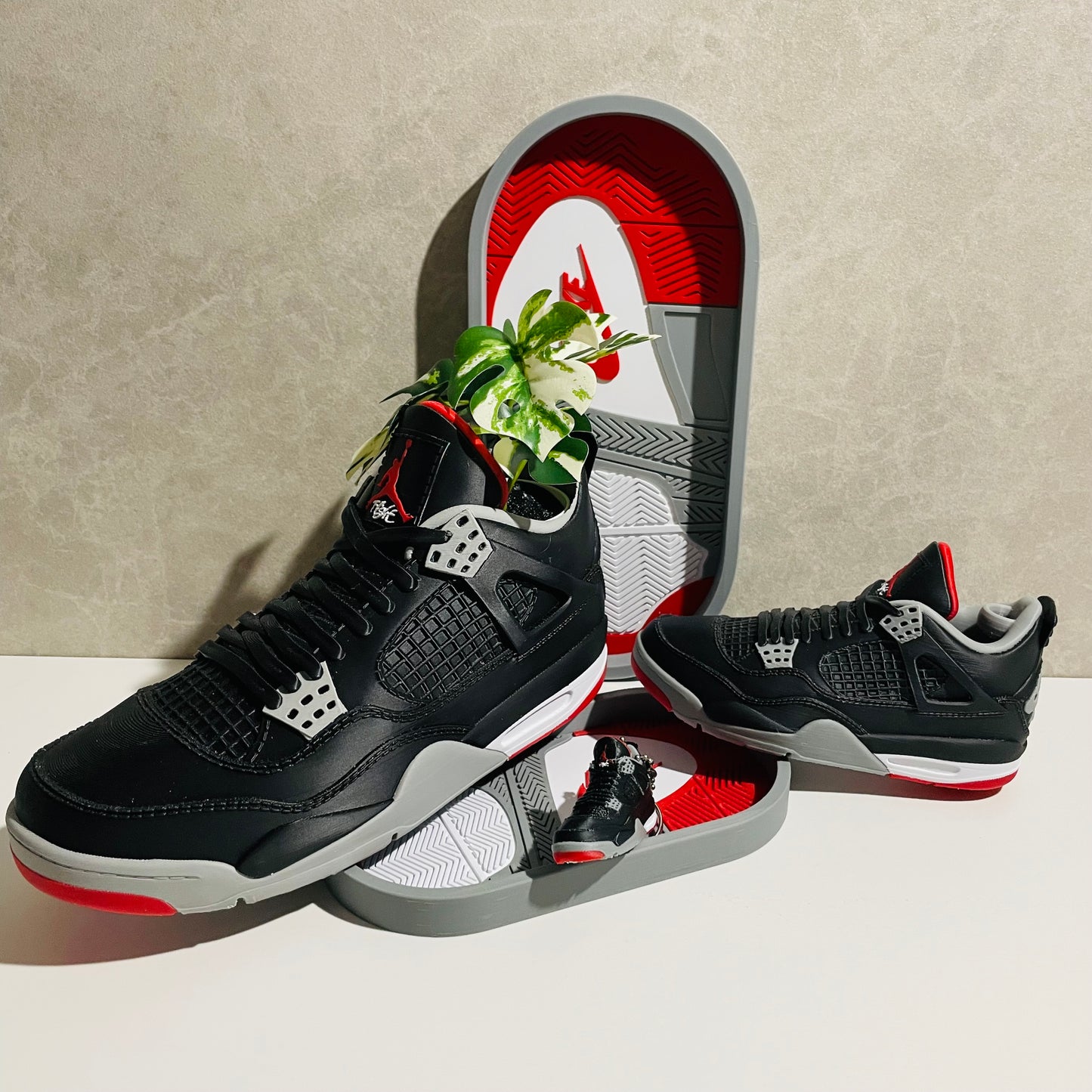 Jordan 4 Bred Trinket/Catch all tray