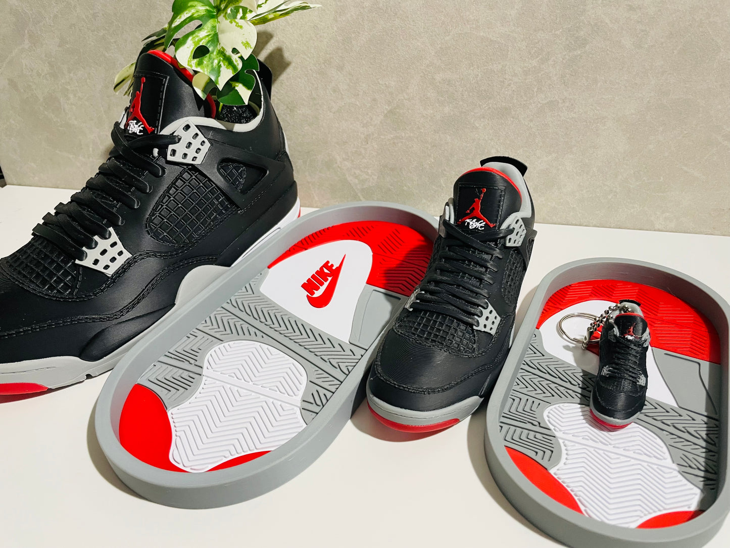 Jordan 4 Bred Trinket/Catch all tray
