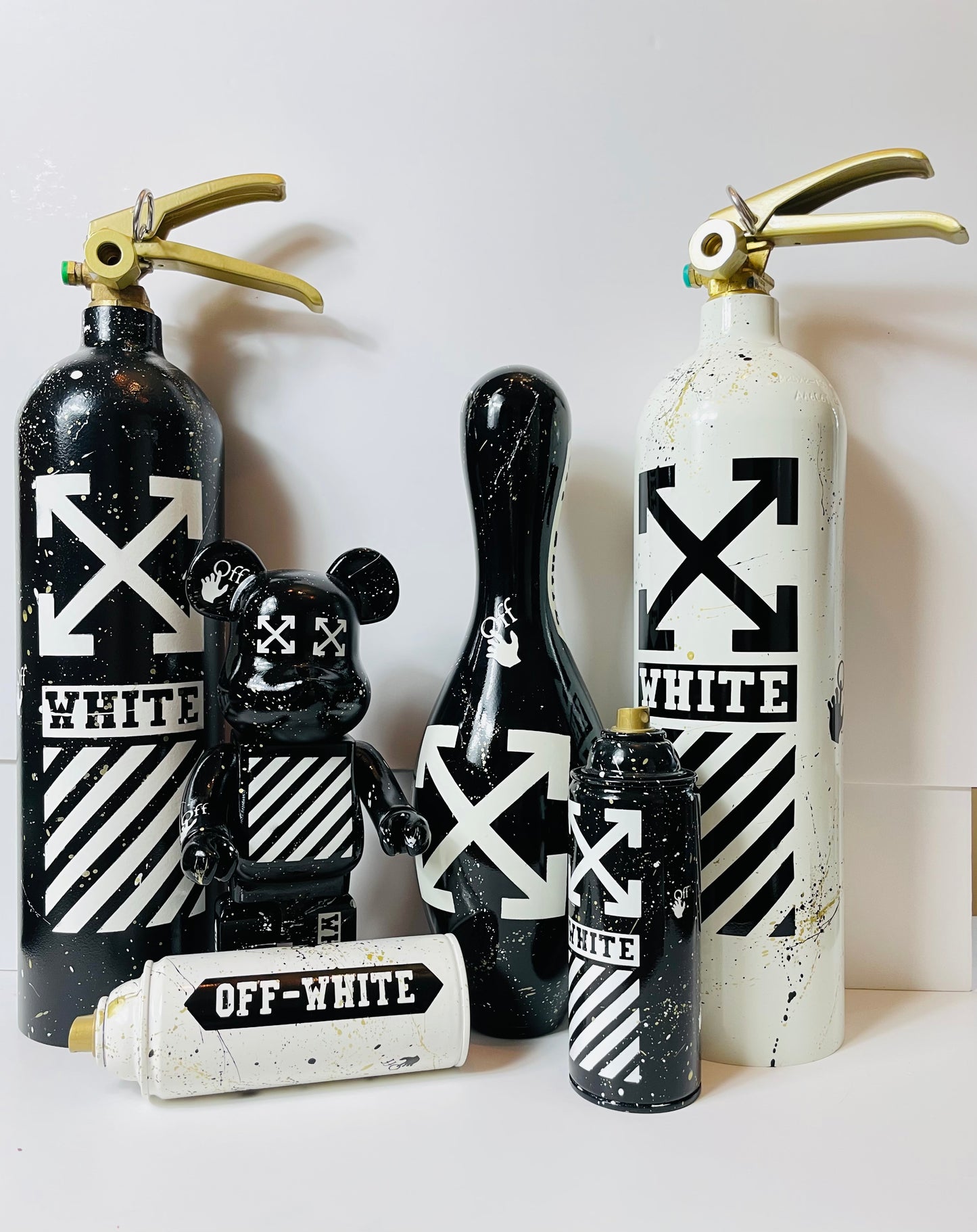 Spray Can Off-White